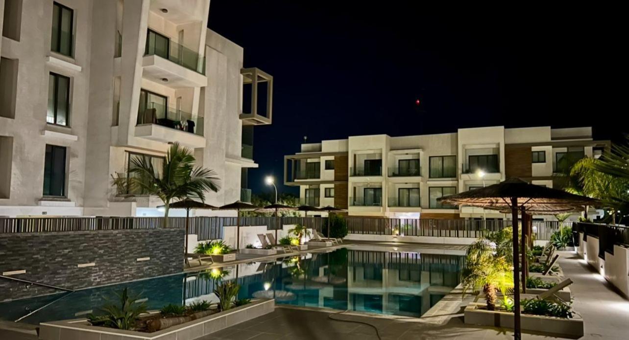 Cosmos Residence Paralimni Exterior foto
